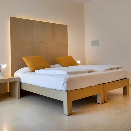 Garni Orchidea 3*